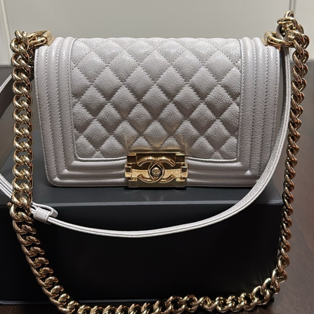 Chanel Grey boy bag Quilted Shoulder Bag
